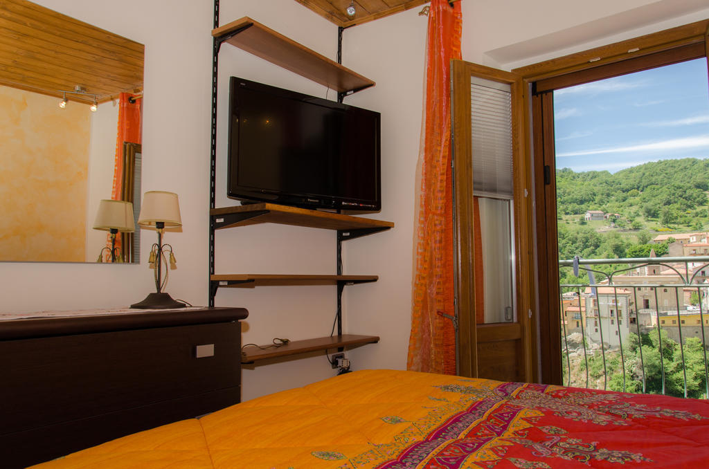 B&B La Perla Nelle Dolomiti Кастелмецано Стая снимка